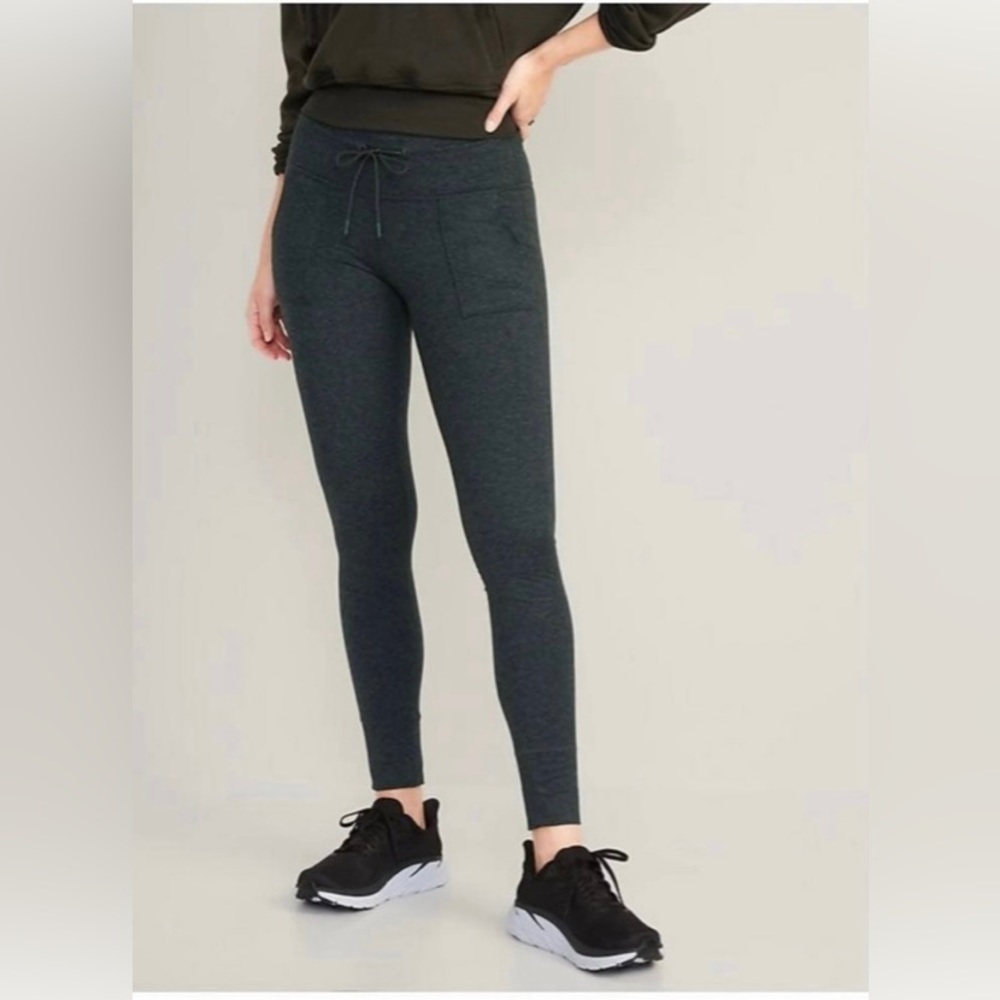 High-Waisted CozeCore Jogger Leggings for Women - NWOT - Size lg, fits like med
